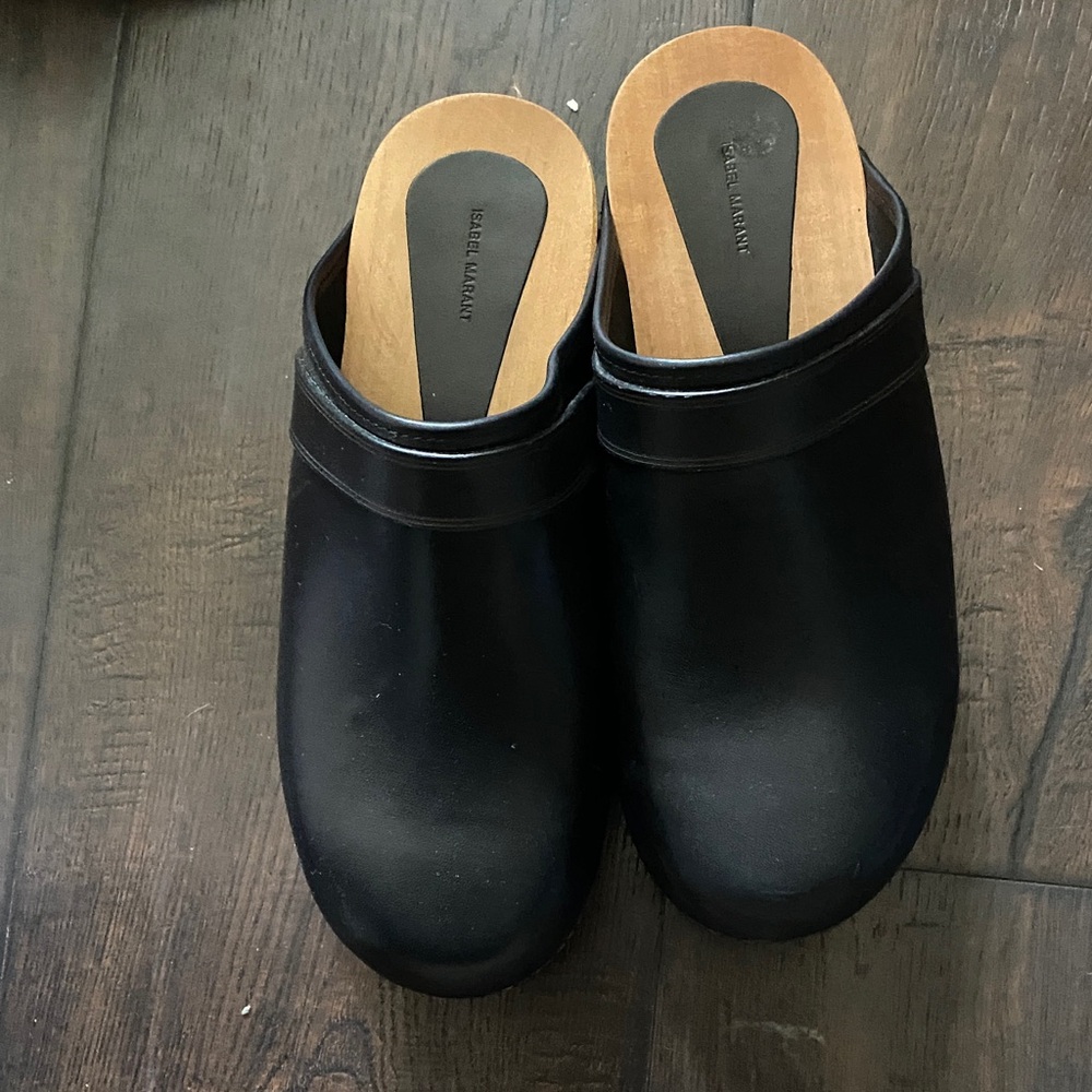 Isabel Marant Black and Tan Leather Footwear